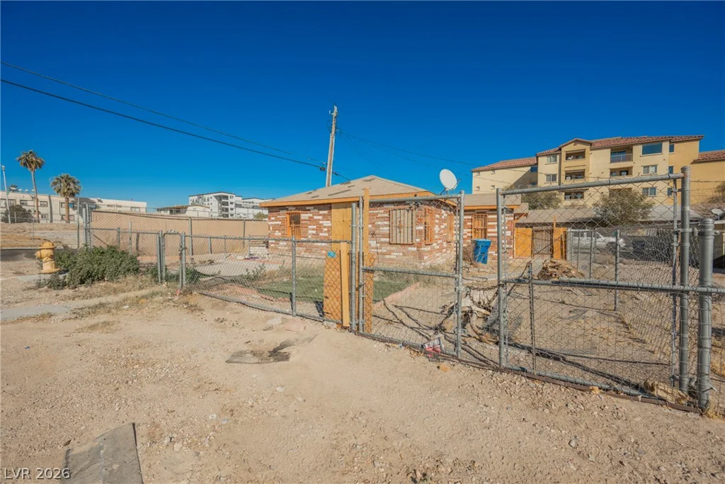 1220 Ogden, Las Vegas, NV 89101