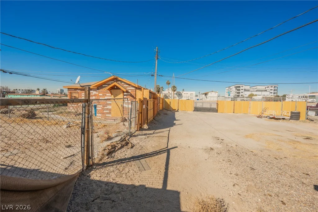 1220 Ogden, Las Vegas, NV 89101