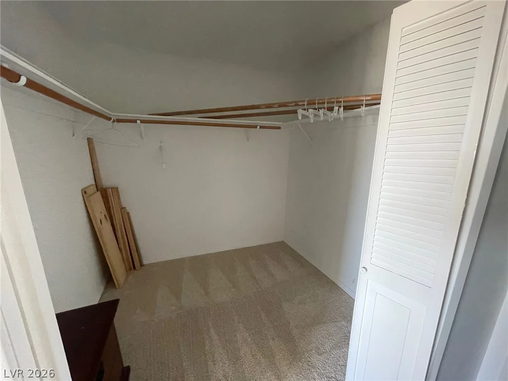 750 Royal Crest, Las Vegas, NV 89169