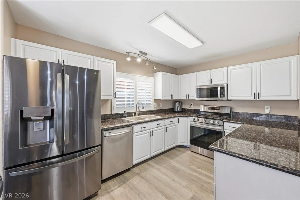 7632 Oyster Cove, Las Vegas, NV 89128