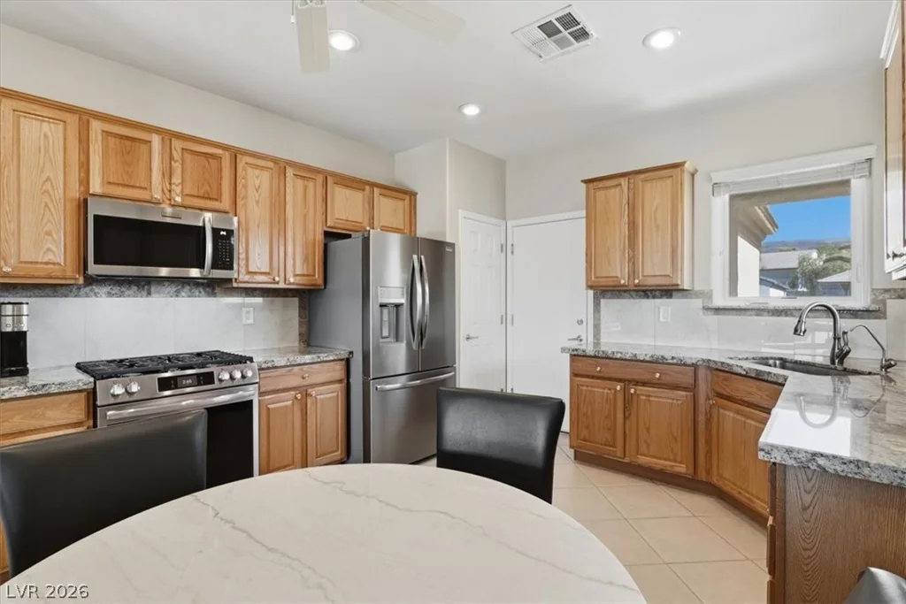 2504 Ashen Light, Henderson, NV 89044