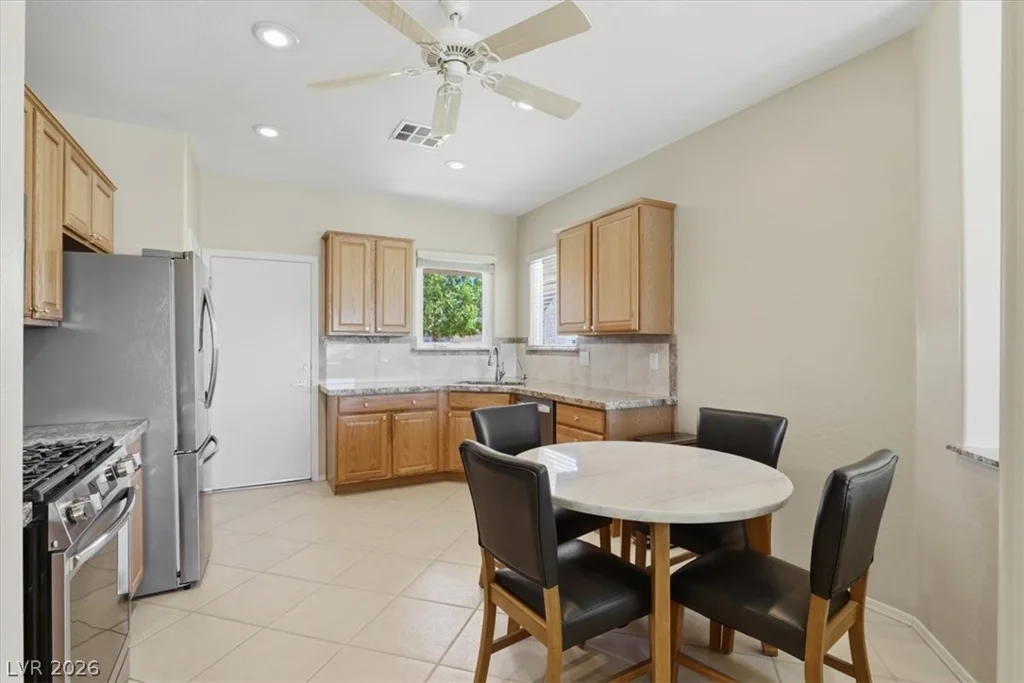 2504 Ashen Light, Henderson, NV 89044