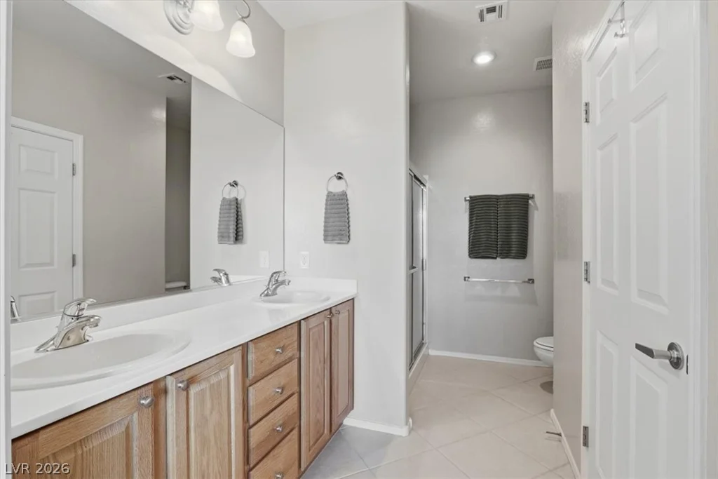 2504 Ashen Light, Henderson, NV 89044
