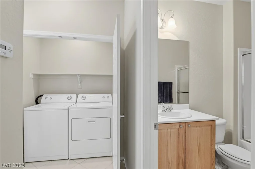 2504 Ashen Light, Henderson, NV 89044