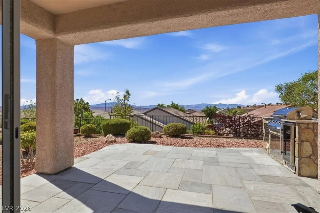 2504 Ashen Light, Henderson, NV 89044