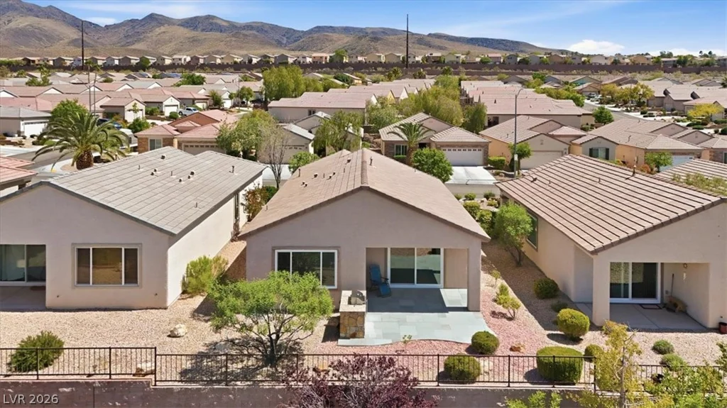 2504 Ashen Light, Henderson, NV 89044