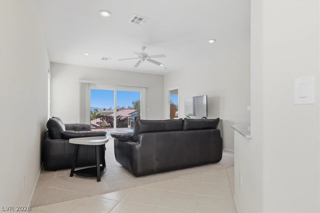2504 Ashen Light, Henderson, NV 89044