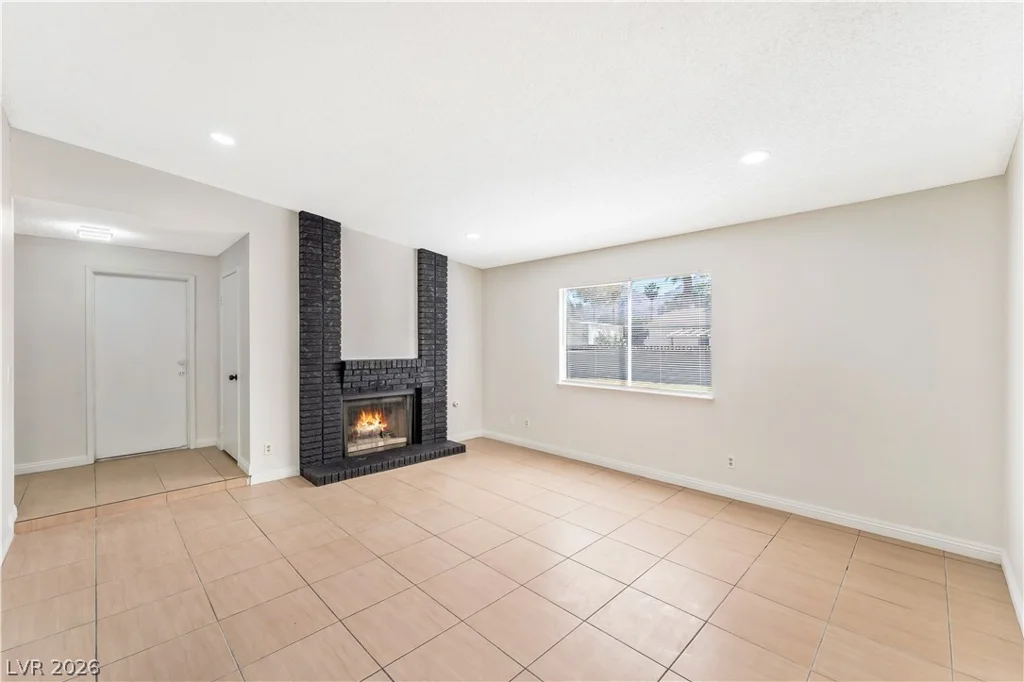 218 Dolorosa, Las Vegas, NV 89110