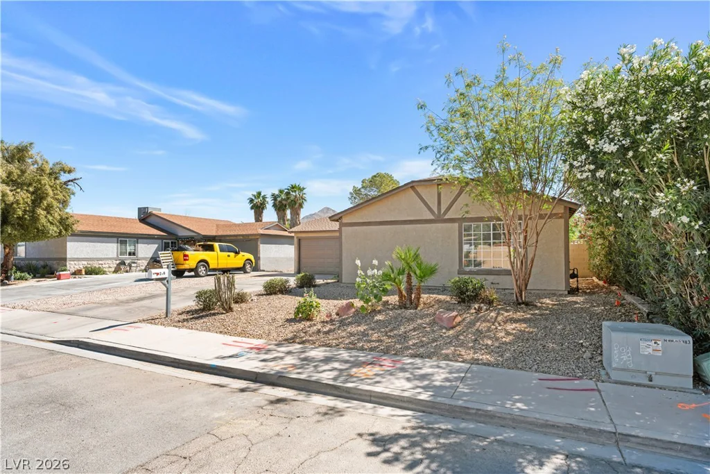 218 Dolorosa, Las Vegas, NV 89110