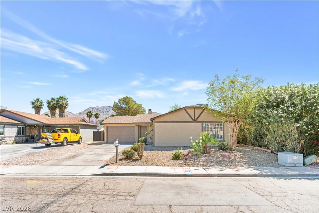 218 Dolorosa, Las Vegas, NV 89110