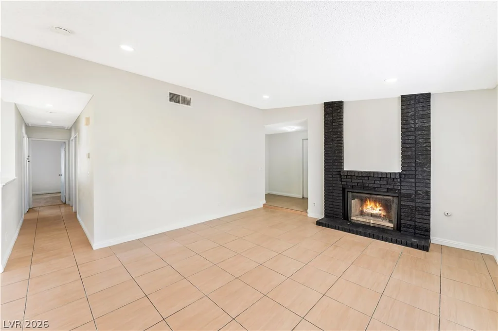218 Dolorosa, Las Vegas, NV 89110