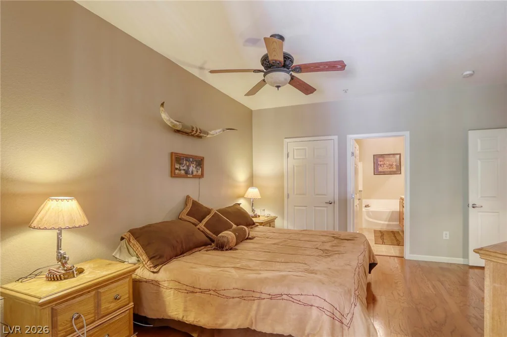 3975 Hualapai, Las Vegas, NV 89129