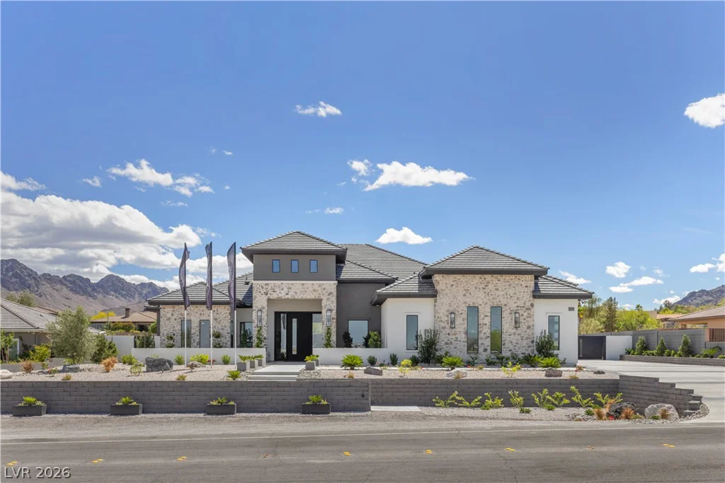 641 Patti Ann Woods, Henderson, NV 89002