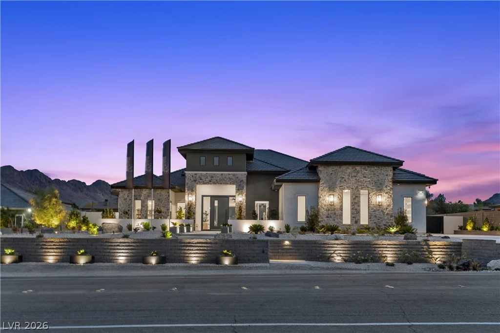 641 Patti Ann Woods, Henderson, NV 89002