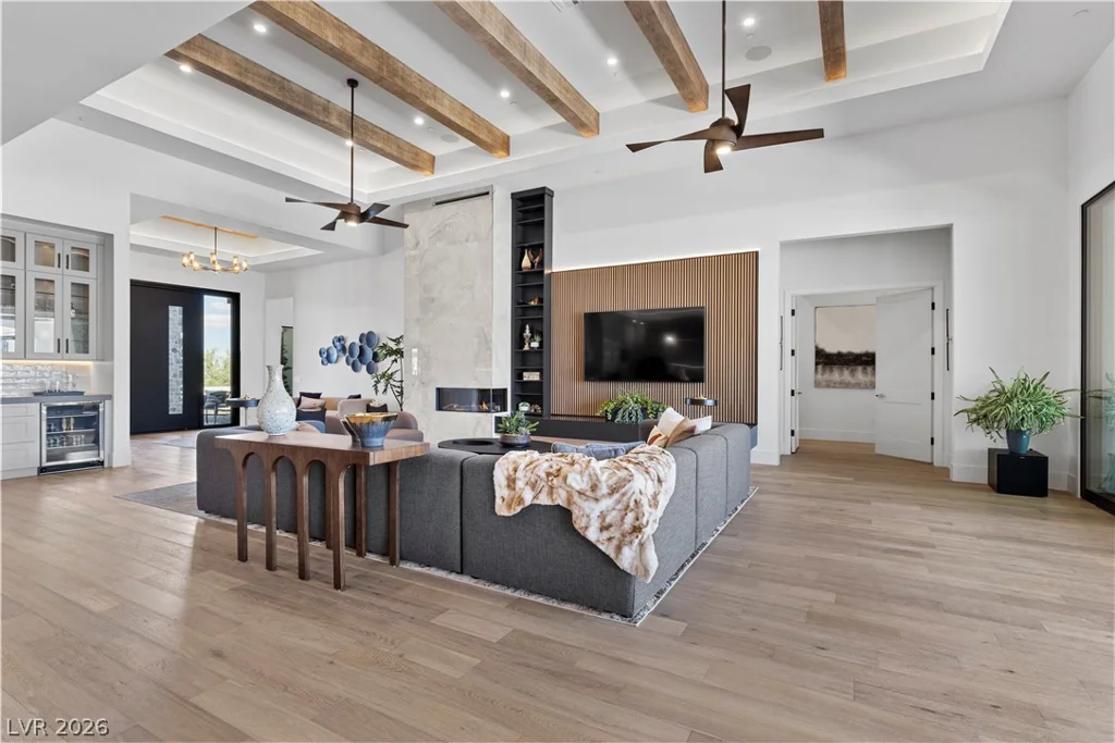 641 Patti Ann Woods, Henderson, NV 89002