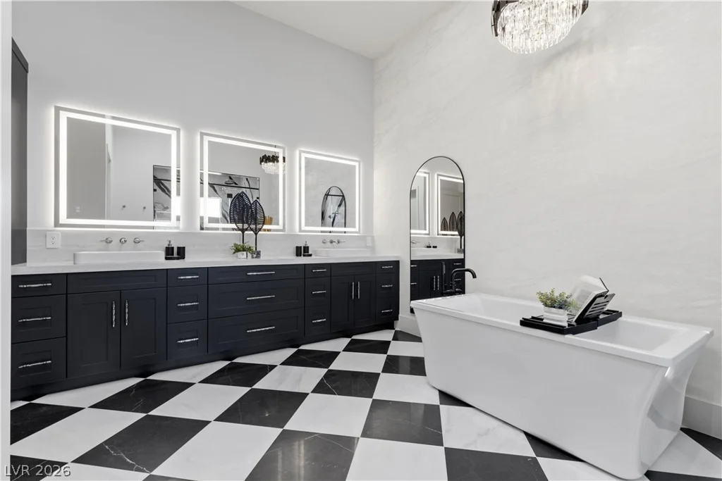 641 Patti Ann Woods, Henderson, NV 89002