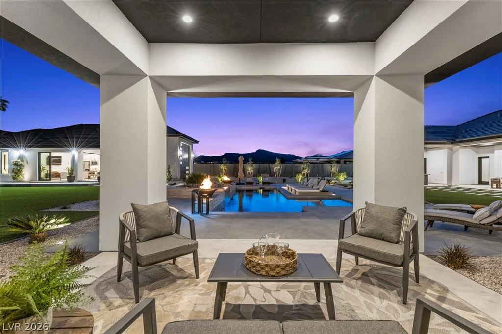 641 Patti Ann Woods, Henderson, NV 89002