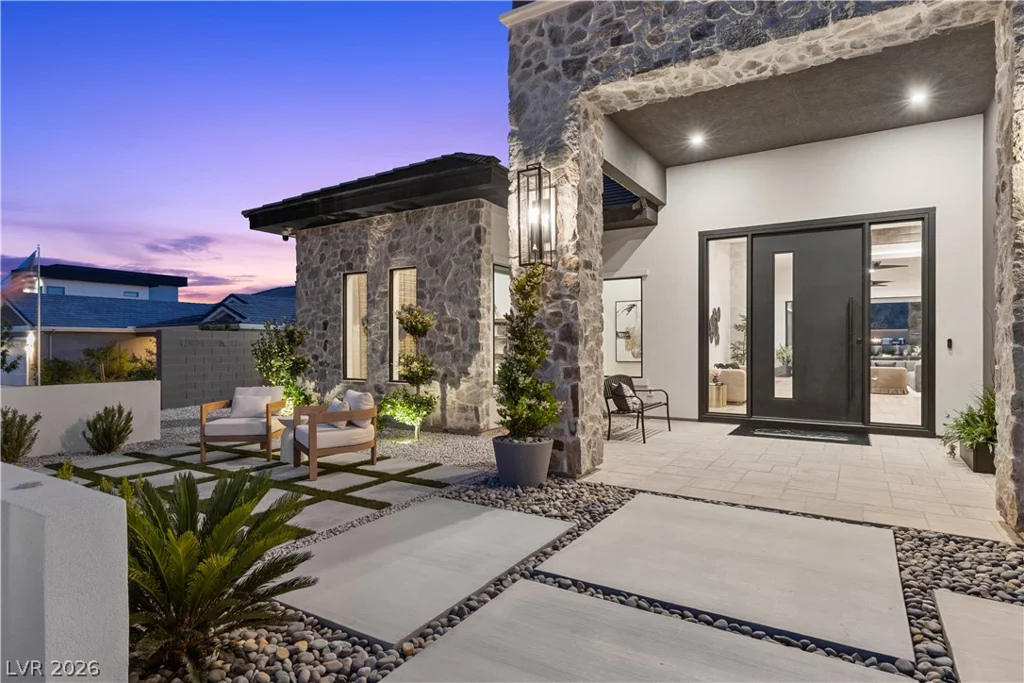 641 Patti Ann Woods, Henderson, NV 89002