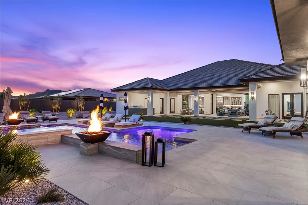 641 Patti Ann Woods, Henderson, NV 89002