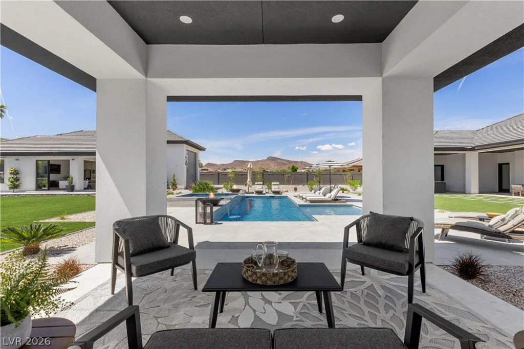 641 Patti Ann Woods, Henderson, NV 89002