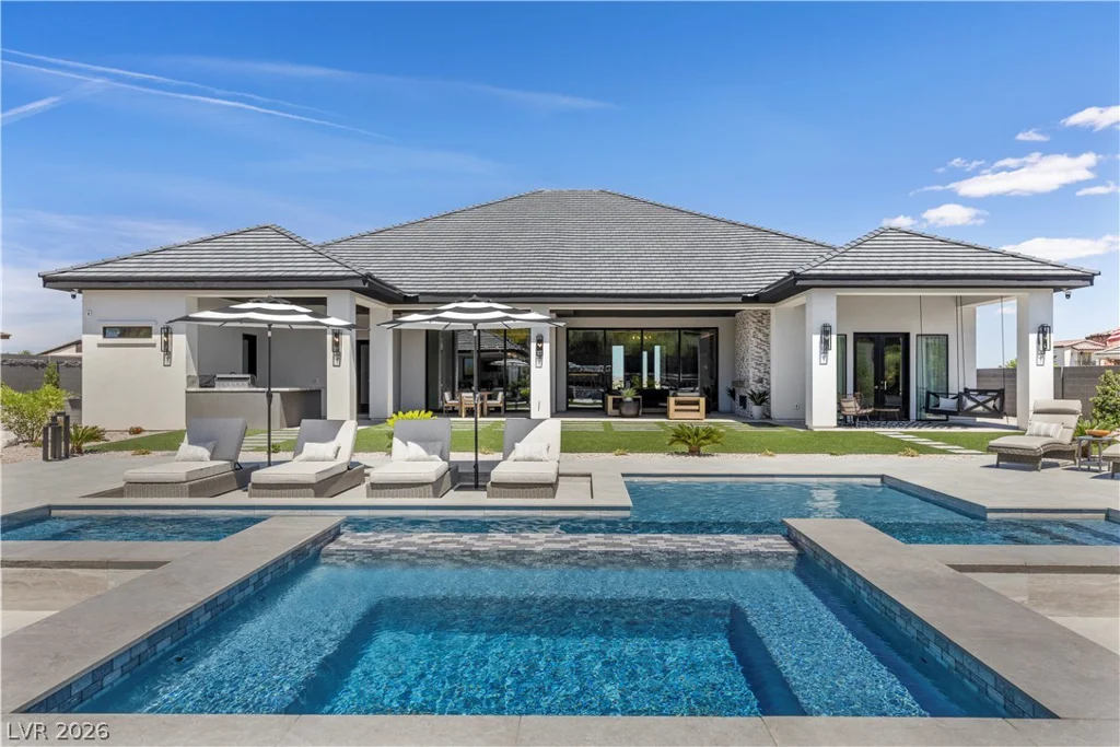 641 Patti Ann Woods, Henderson, NV 89002