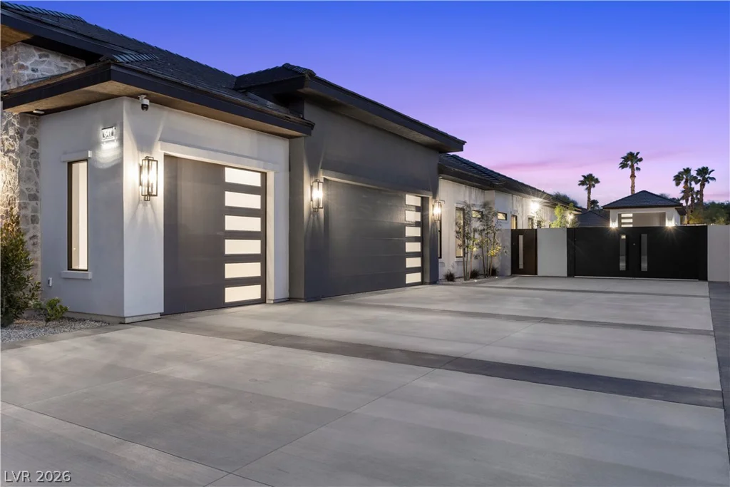 641 Patti Ann Woods, Henderson, NV 89002