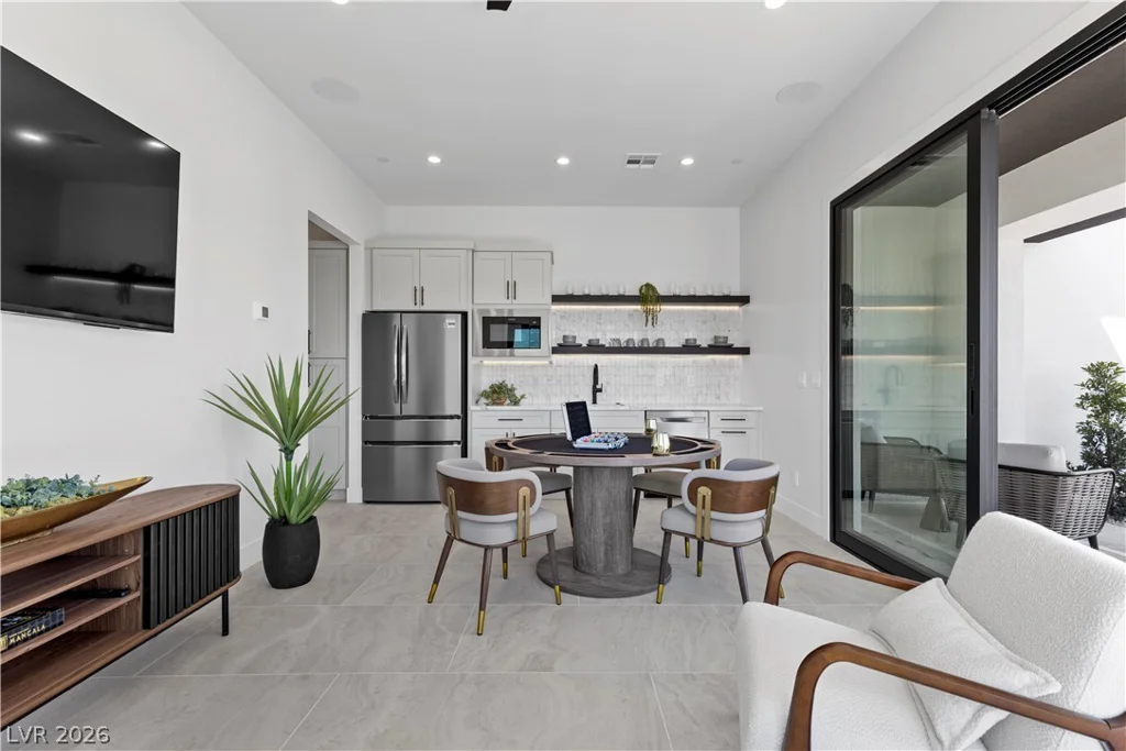 641 Patti Ann Woods, Henderson, NV 89002