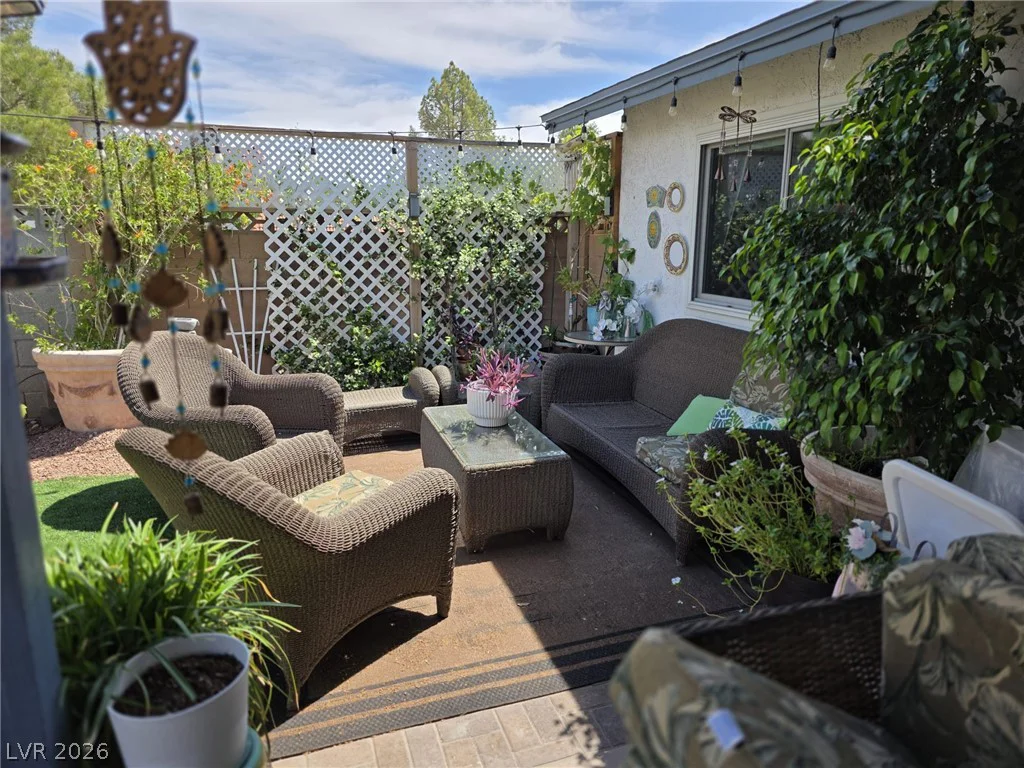 7000 Carrondale, Las Vegas, NV 89128