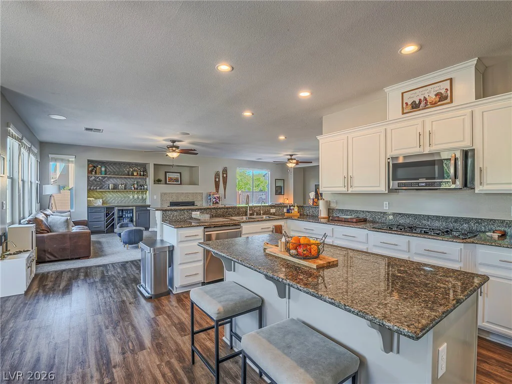 6258 Iginlas Goal, Las Vegas, NV 89131