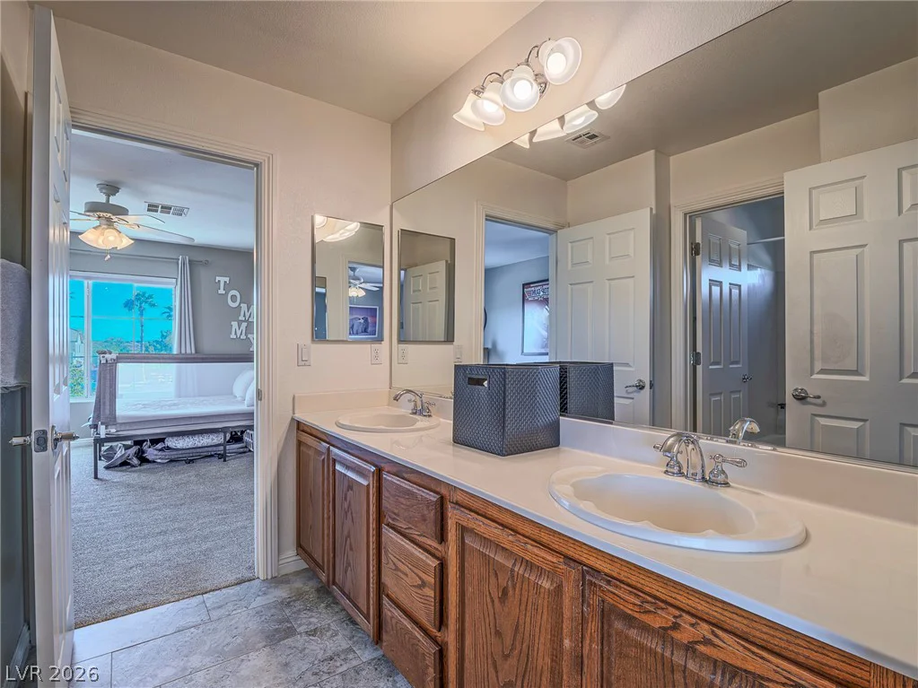 6258 Iginlas Goal, Las Vegas, NV 89131