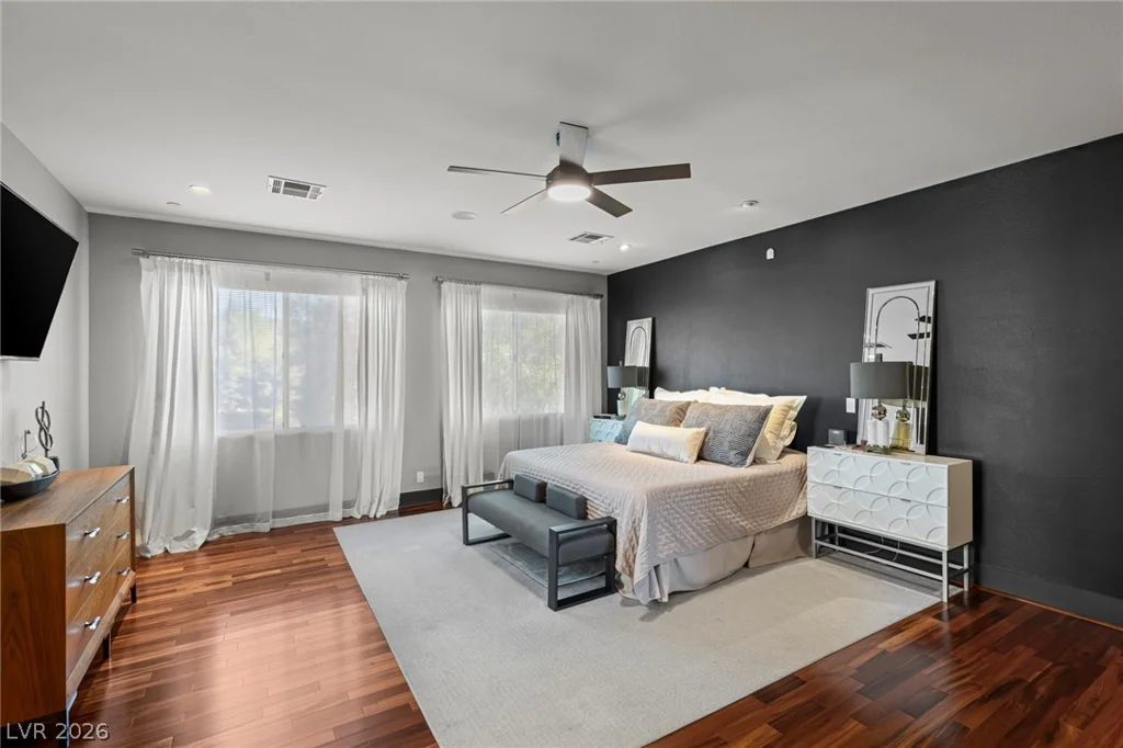 1425 Canyon Ledge, Las Vegas, NV 89117