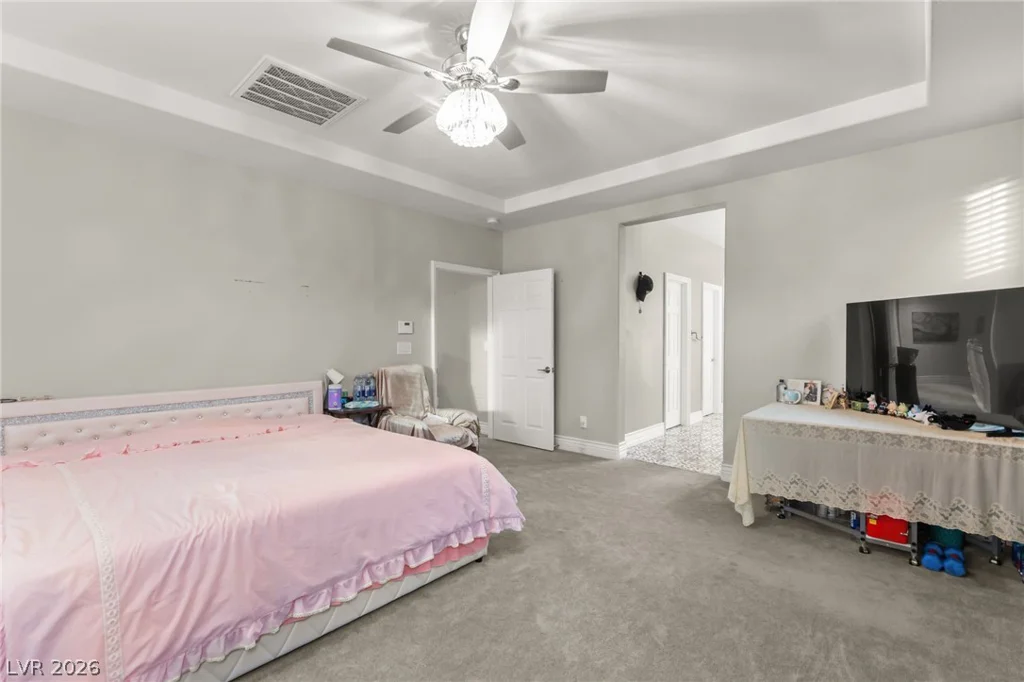165 Honors Course, Las Vegas, NV 89148