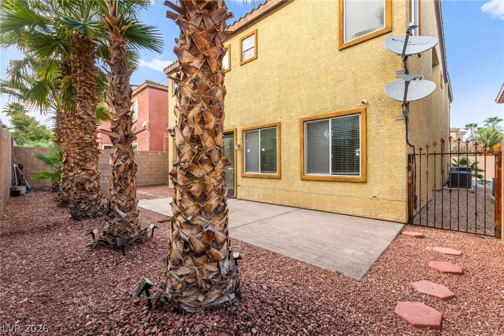 165 Honors Course, Las Vegas, NV 89148