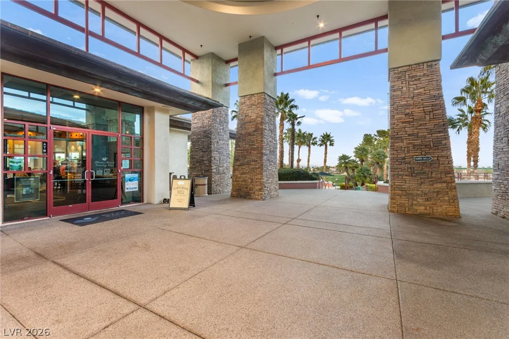 165 Honors Course, Las Vegas, NV 89148