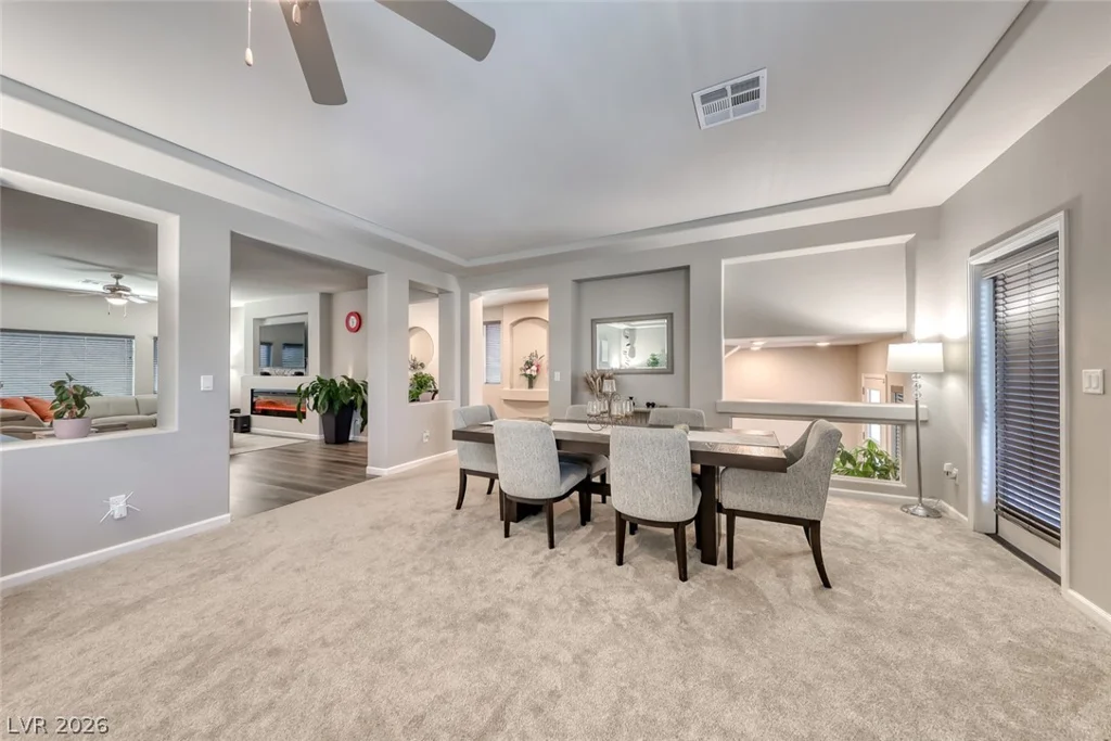 11210 Formosa Springs, Las Vegas, NV 89183