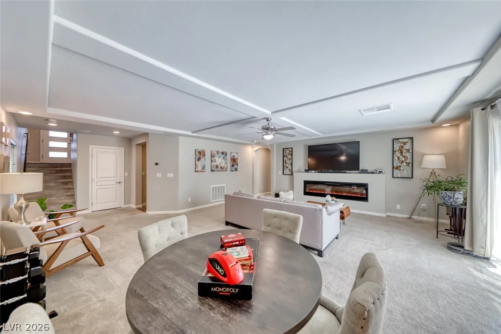 11210 Formosa Springs, Las Vegas, NV 89183