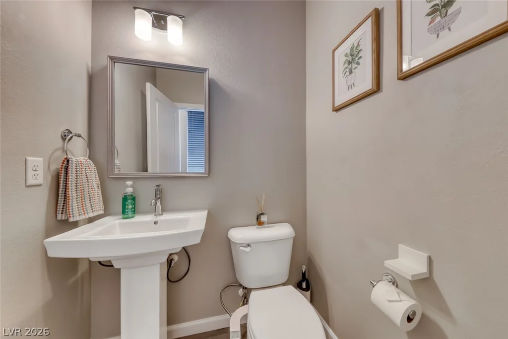 11210 Formosa Springs, Las Vegas, NV 89183
