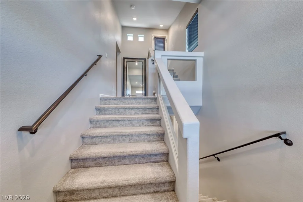 11210 Formosa Springs, Las Vegas, NV 89183