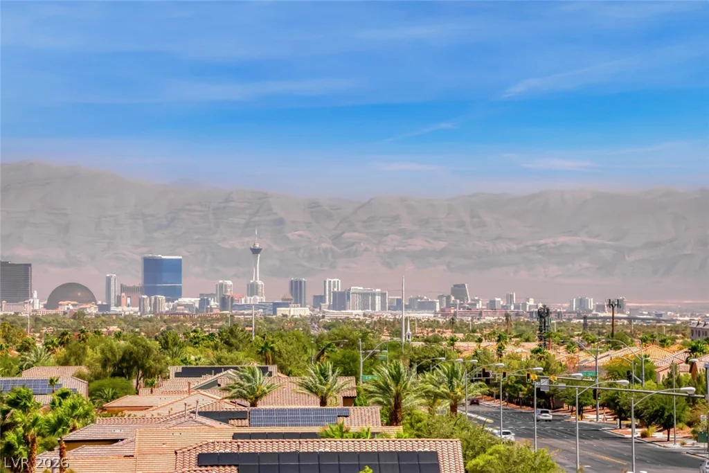 11210 Formosa Springs, Las Vegas, NV 89183