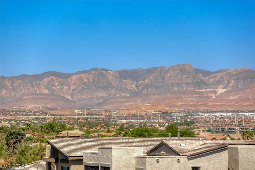 11210 Formosa Springs, Las Vegas, NV 89183