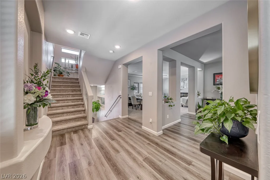 11210 Formosa Springs, Las Vegas, NV 89183