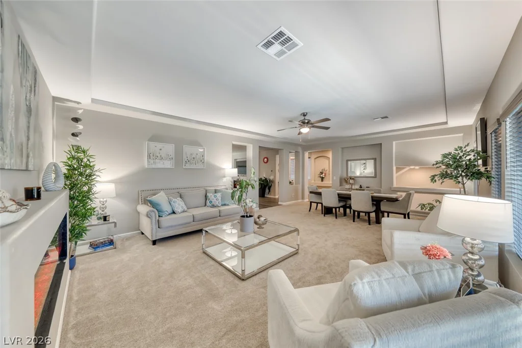 11210 Formosa Springs, Las Vegas, NV 89183
