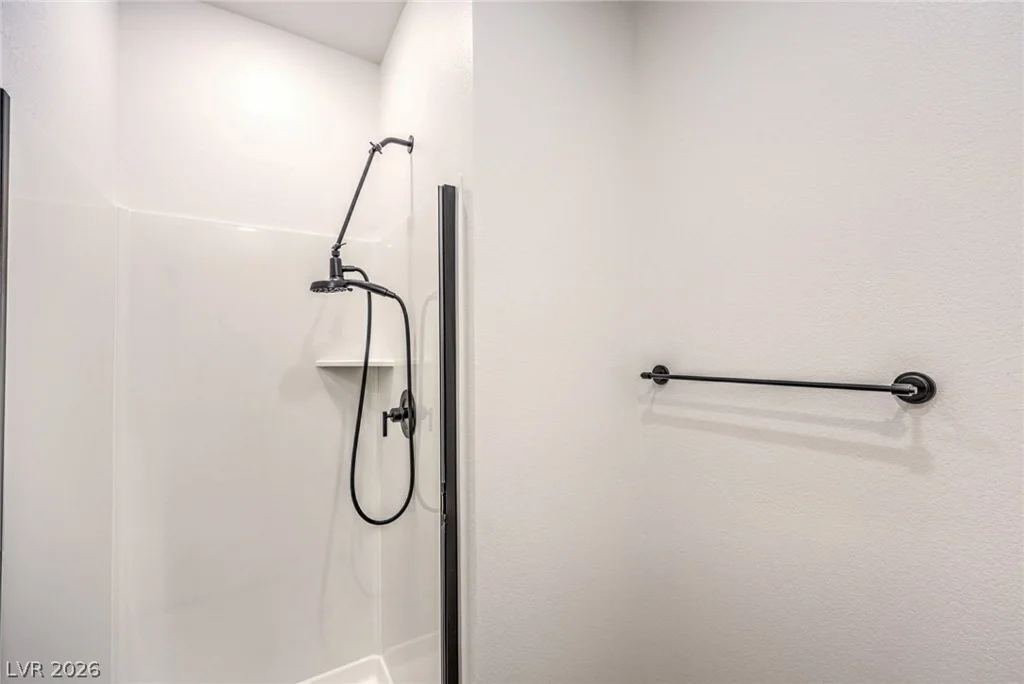 175 Medianoche, Las Vegas, NV 89138