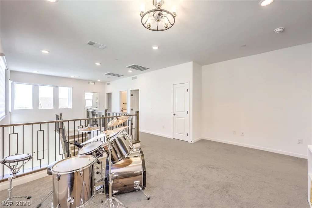 175 Medianoche, Las Vegas, NV 89138