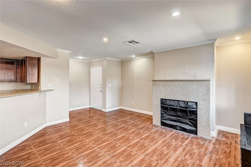 8600 Charleston, Las Vegas, NV 89117