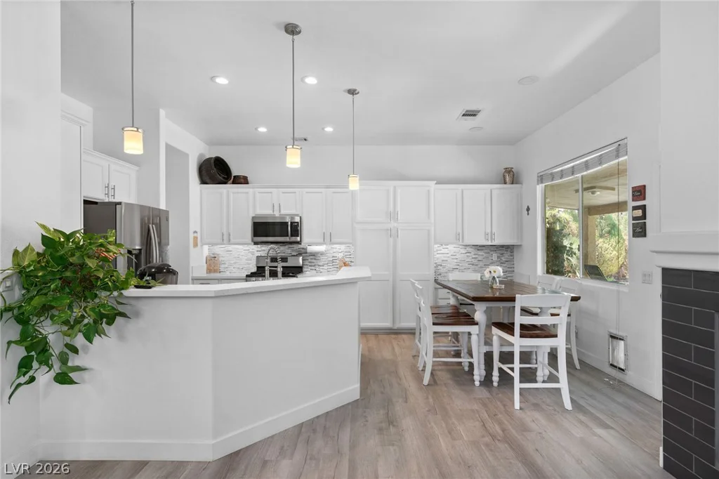 8754 Glennaire, Las Vegas, NV 89123