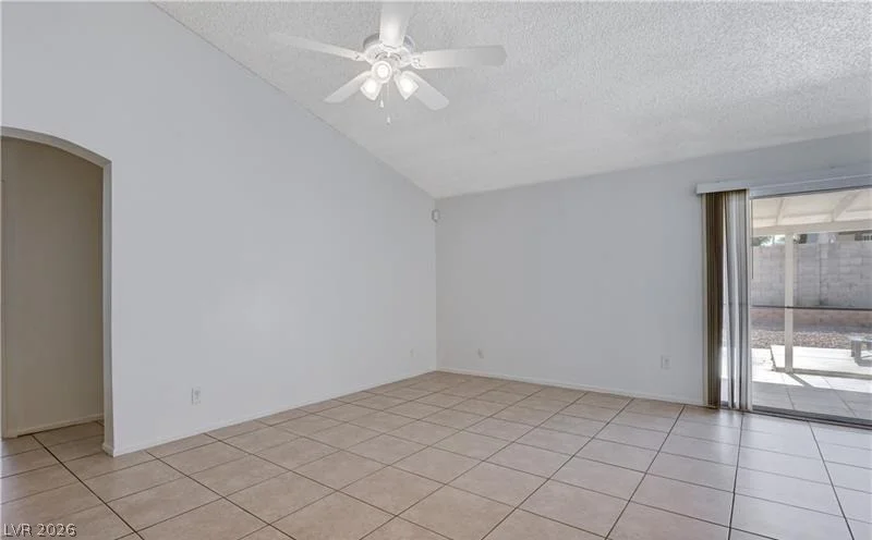 6329 Copperfield, Las Vegas, NV 89108