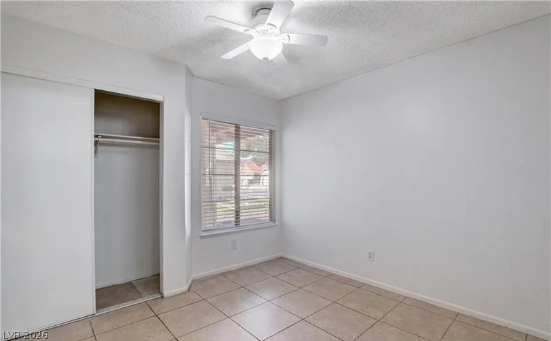 6329 Copperfield, Las Vegas, NV 89108