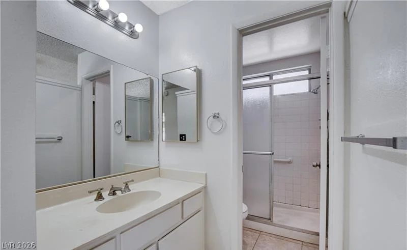 6329 Copperfield, Las Vegas, NV 89108