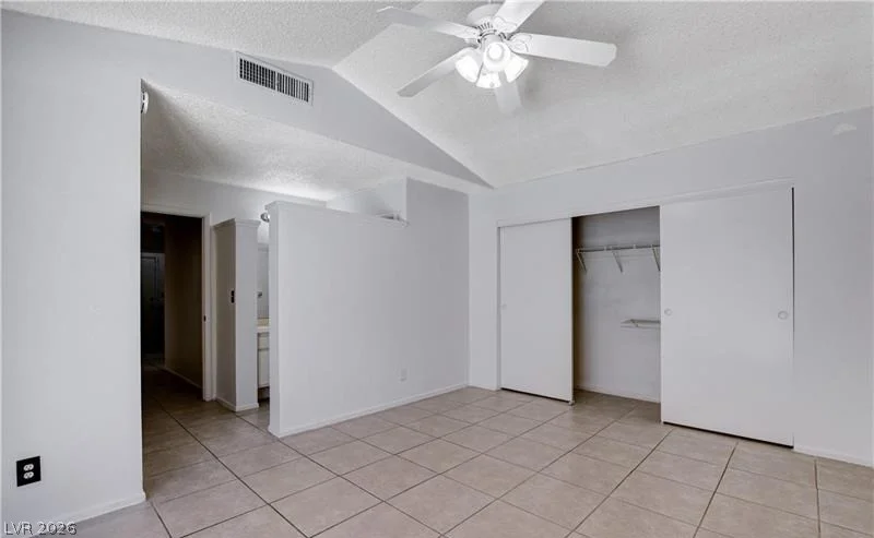 6329 Copperfield, Las Vegas, NV 89108